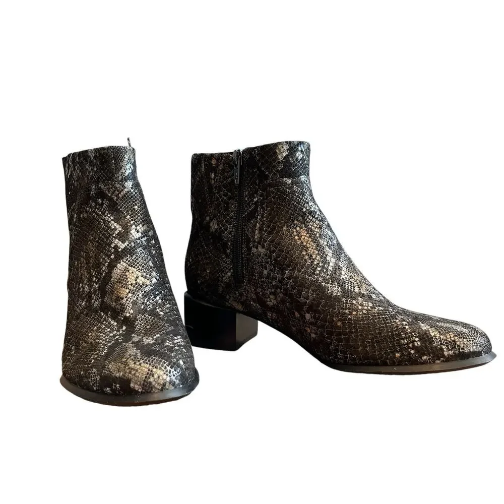 Vionic Kamryn Pewter Animal print Nubuck Leather Ankle Booties, size US 6.5 - Picture 2 of 11